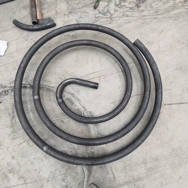 tubo a spirale metallica