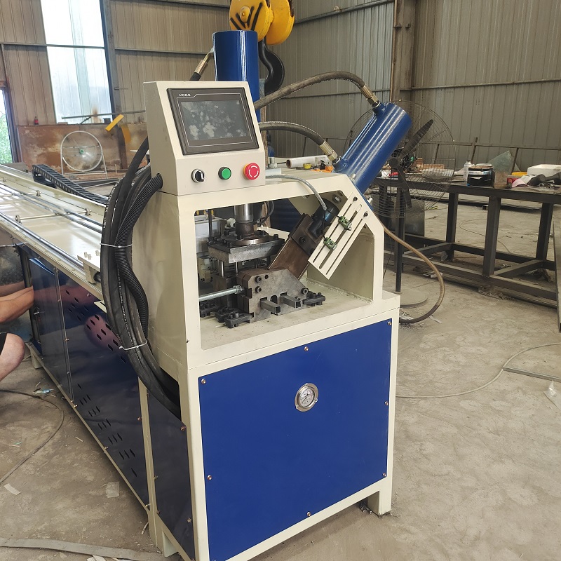 punzonatura tubi in acciaio cnc macchina punzonatrice tubi idraulici img3