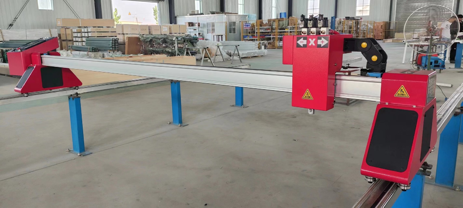 cnc light gantry plasma cutter macchina per il taglio dei metalli con prezzo competitivo doppia pista