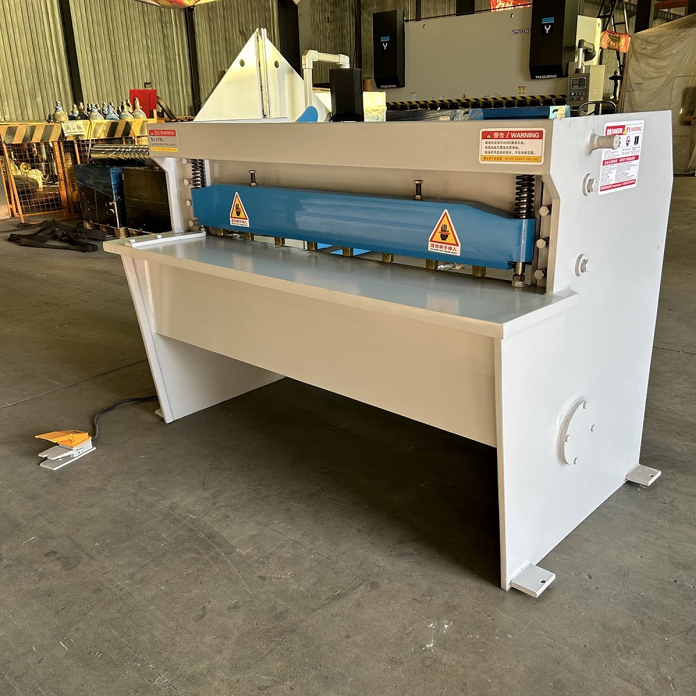elektrische Blechscherenschneidemaschine img1