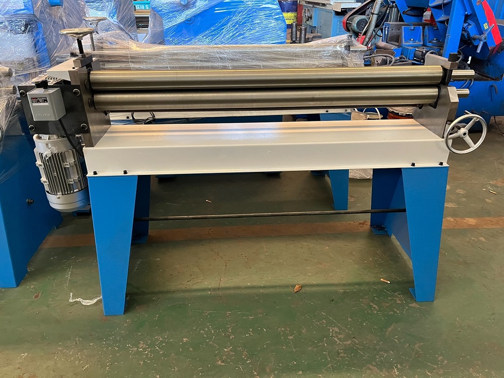 3 roll steel plate rolling machine