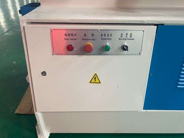 electrical button