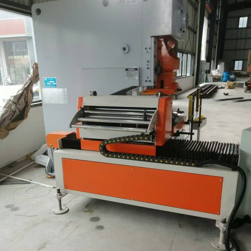 Hochpräziser Zickzack-Servo-Rollenvorschub für Coilbleche