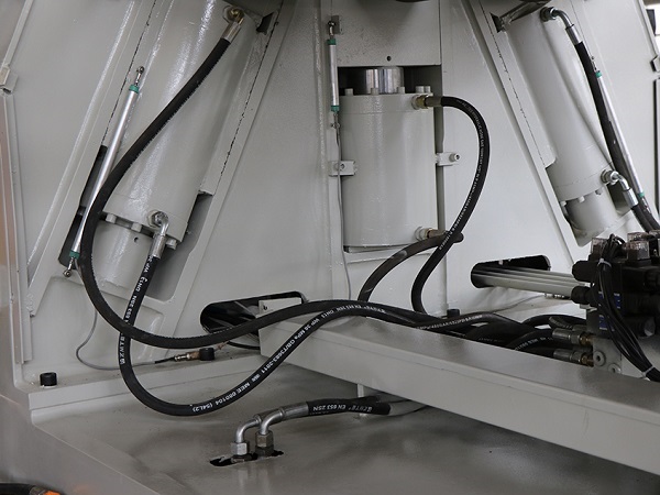 industrial hydraulic pump station