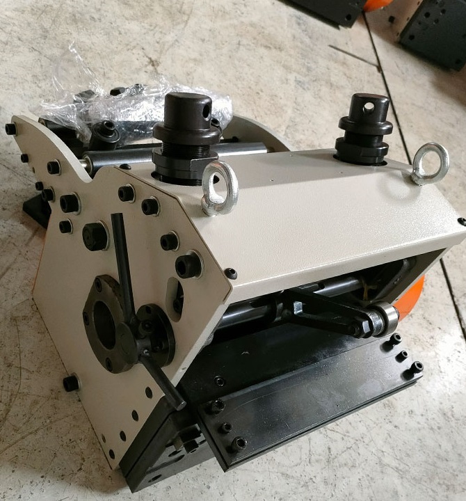 servo feeder head for precision feeding