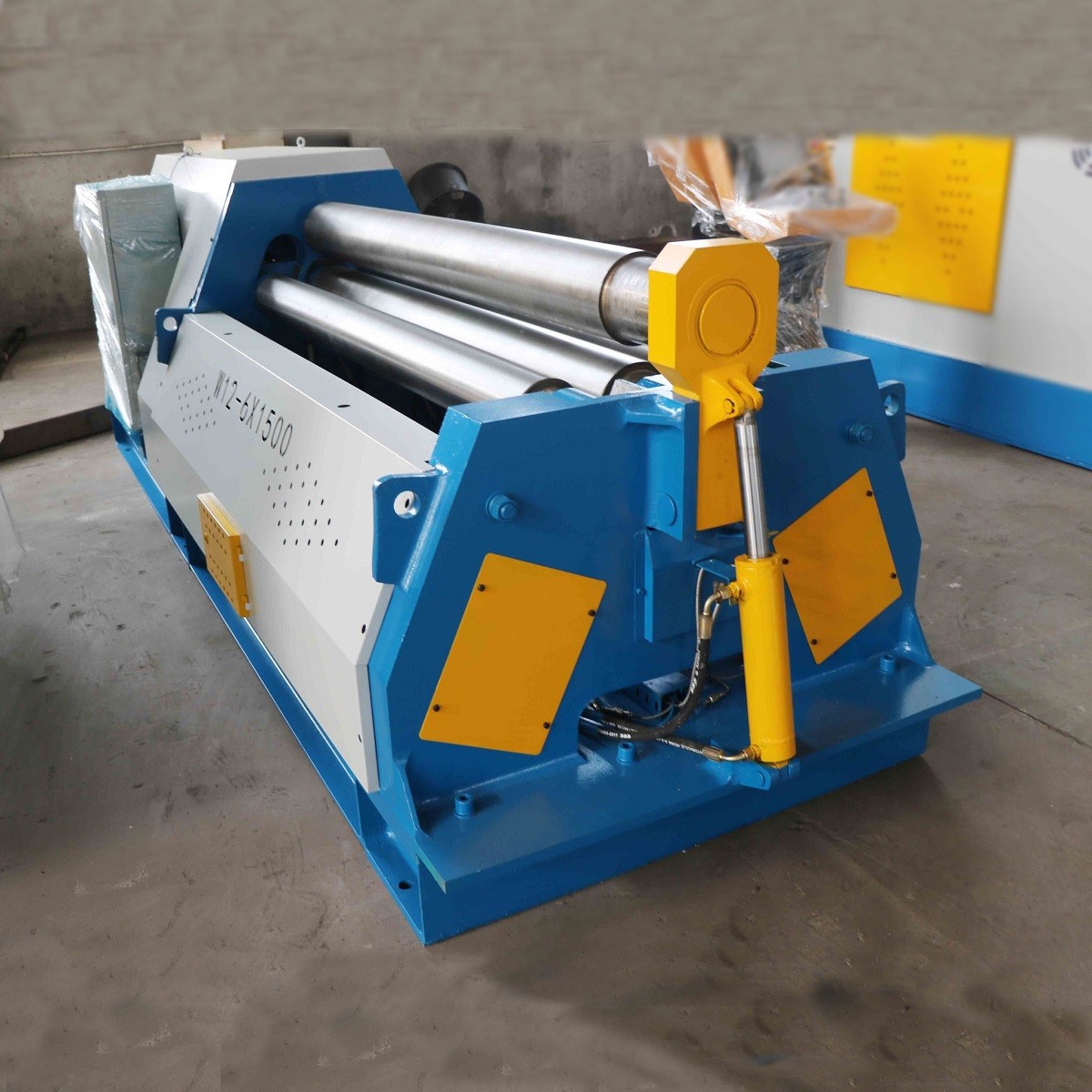 cnc 4 roll hydraulic plate bending rolling machine img4