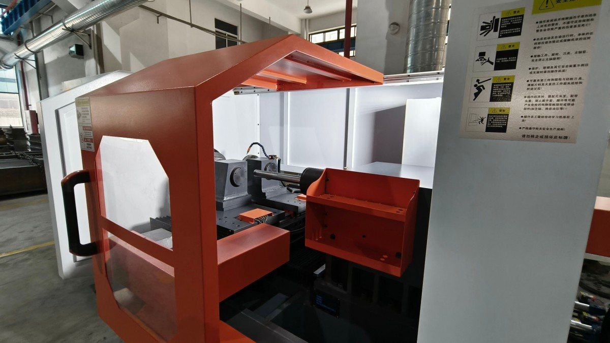 150 mm Doppelrollen-CNC-Metalldrückmaschine 5
