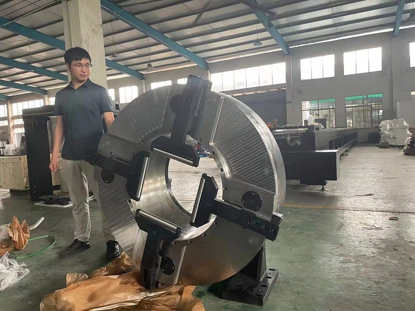 heavy duty full stroke pneumatic chuck with high clamping force