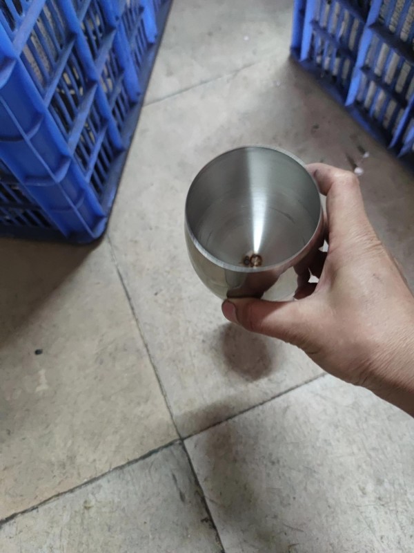 Metallspinnprobenanzeige 8