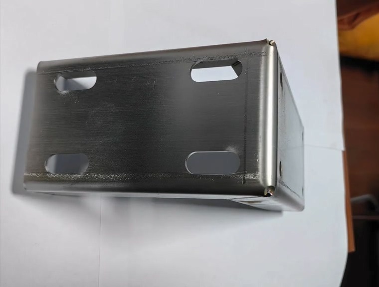 शीट धातु प्रसंस्करण झुकने workpiece नमूना प्रदर्शन 3
