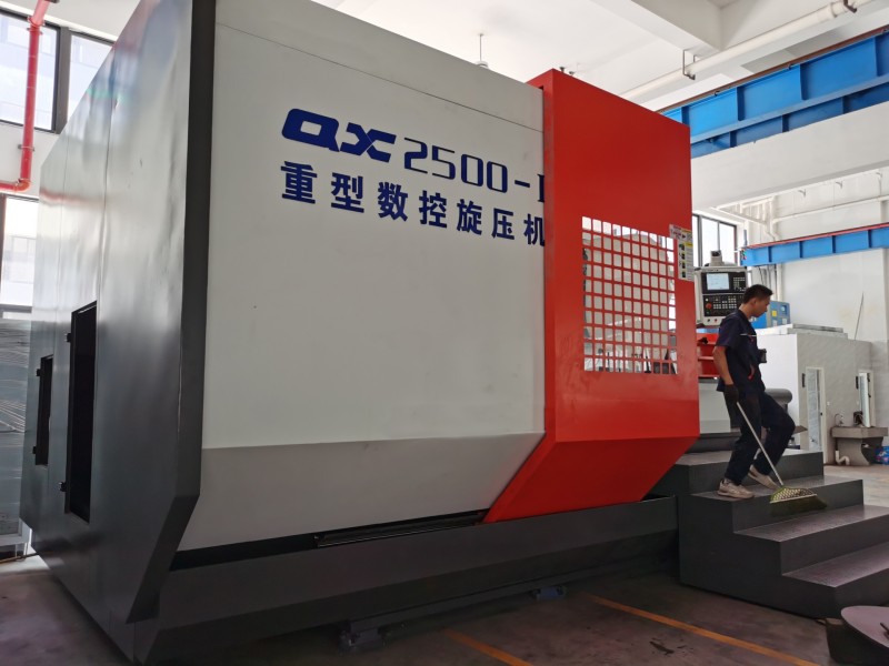 Einzelrollen-CNC-Metalldrückmaschine für Aluminiumkochgeschirr 1
