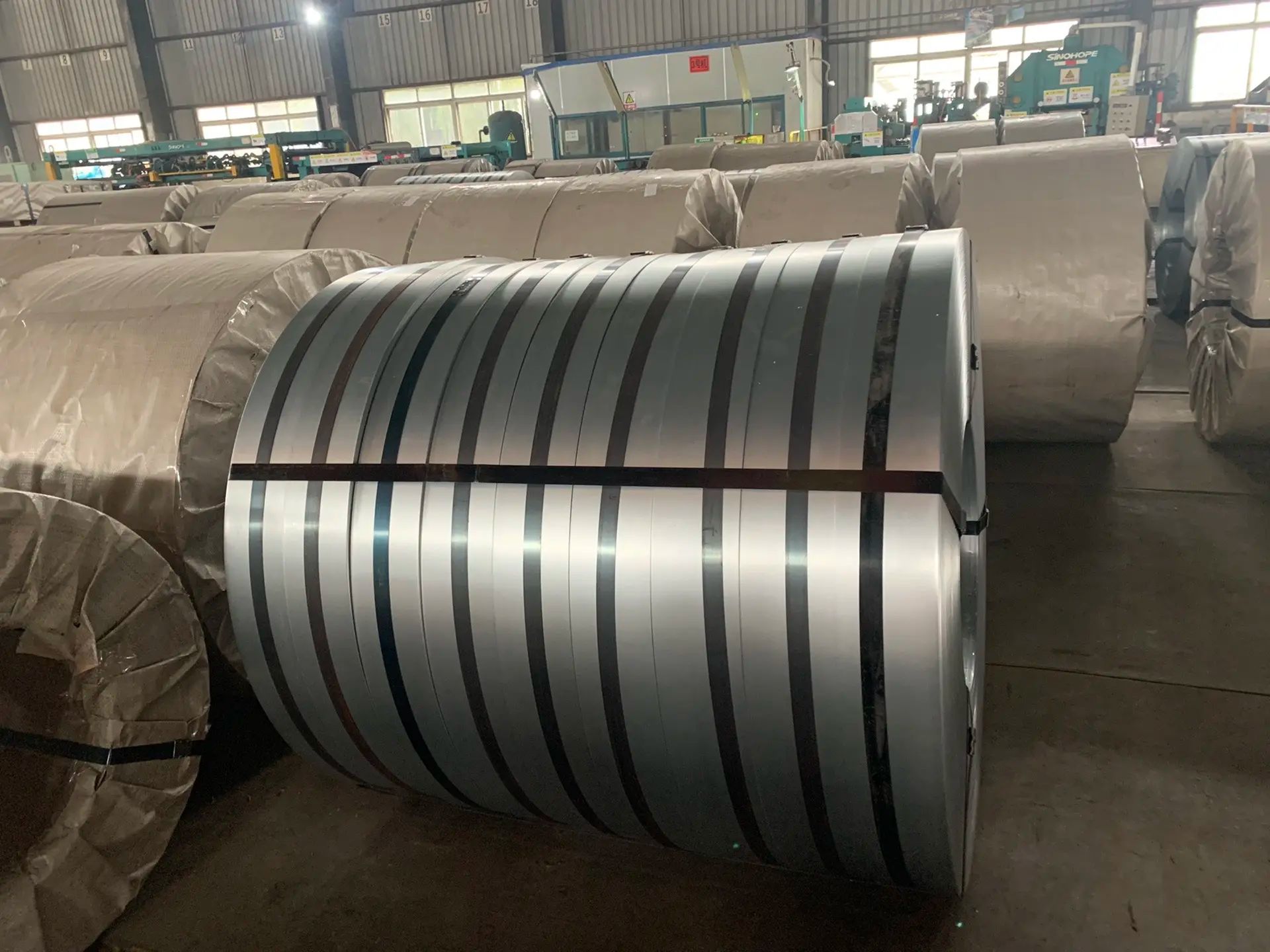 bobina de aço laminada a quente