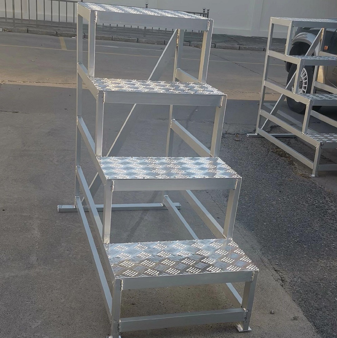 placa de diamante de alumínio usada para degraus de escadas em edifícios comerciais