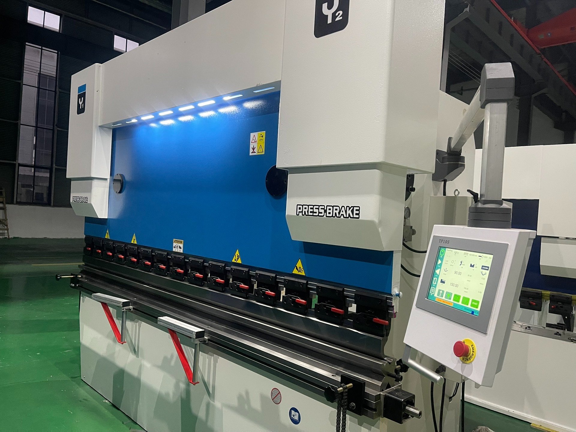 cnc press brake%ef%bc%88computer numerical control%ef%bc%89