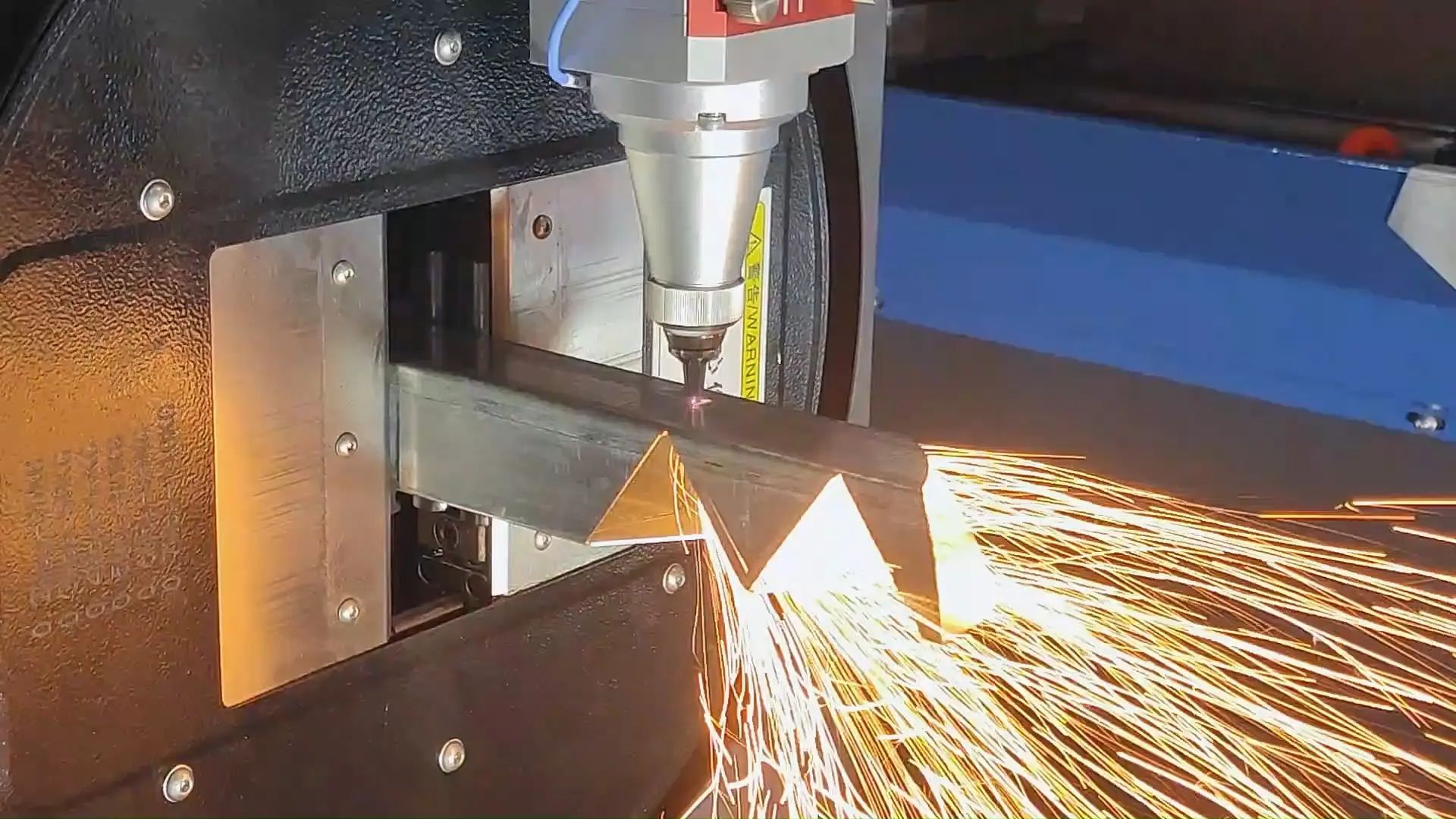tube laser
