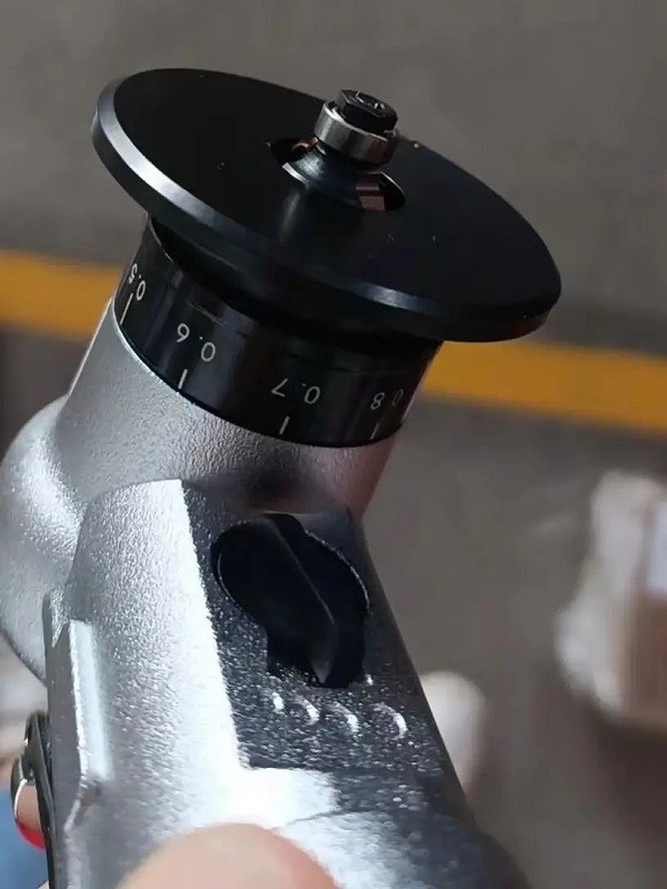 handheld chamfering machine