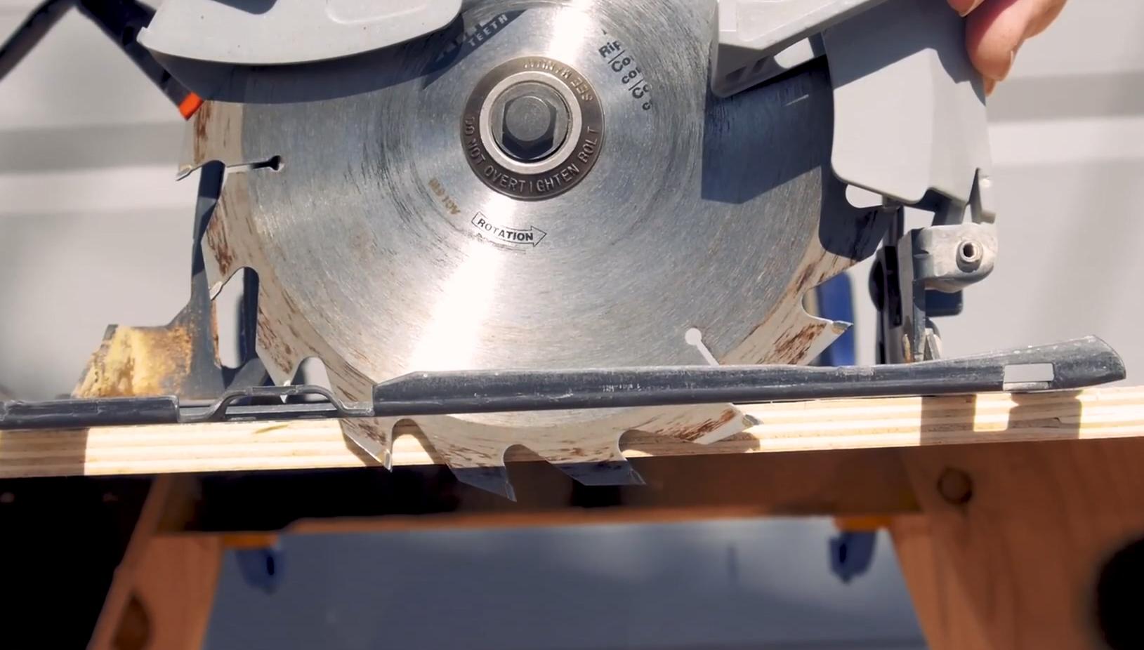 parts of a circular saw 3
