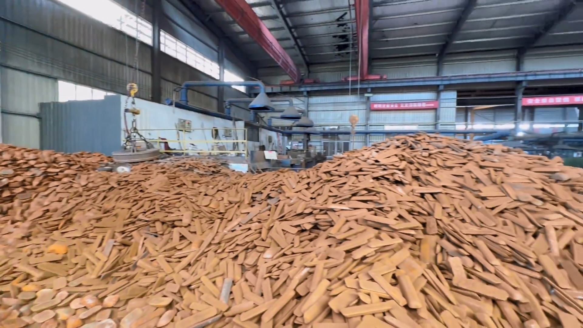 pig iron or recycled iron materials