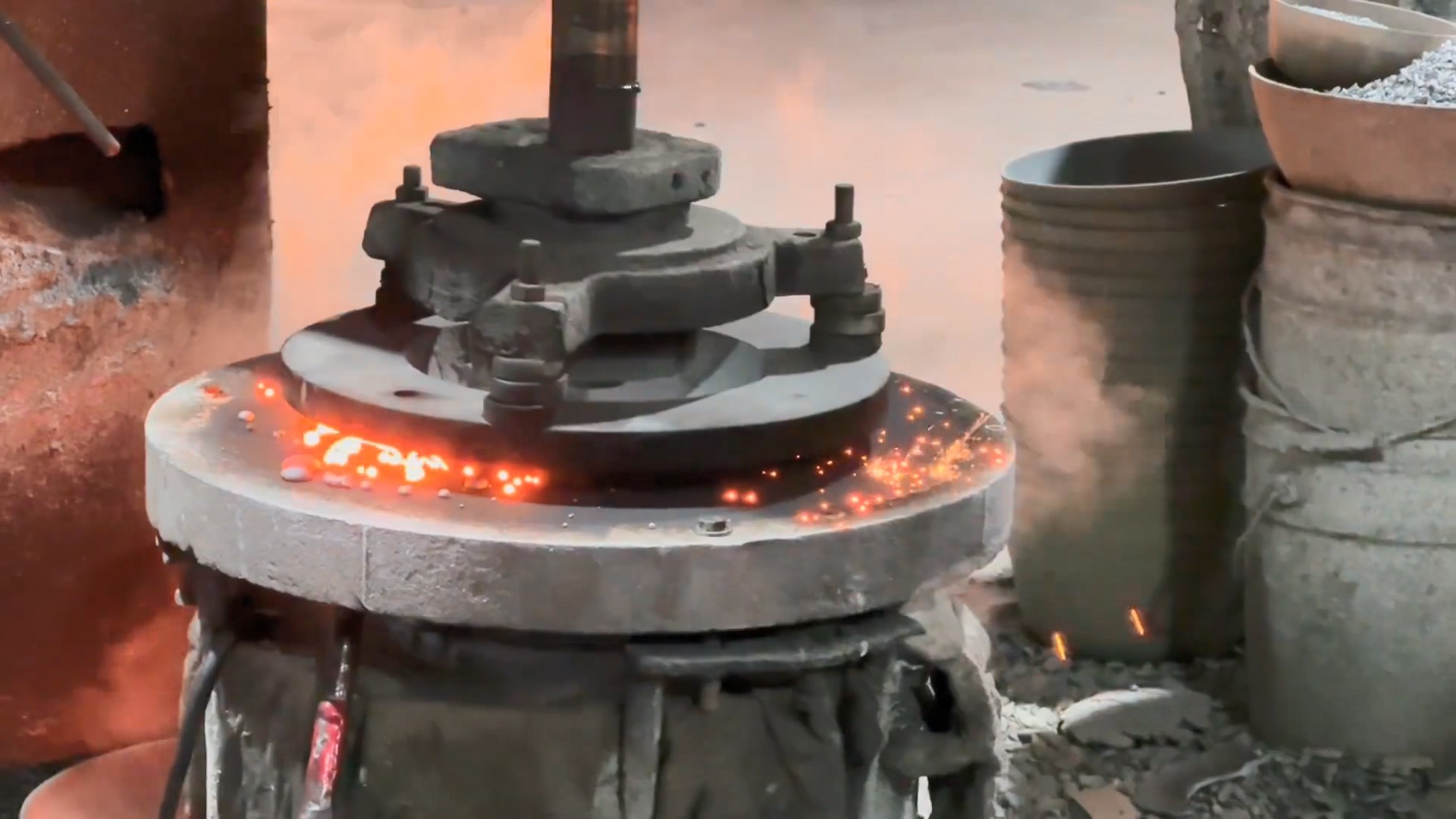this is the flat bottom pan casting process 1
