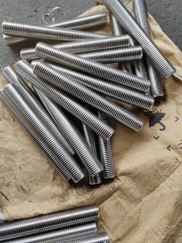 bolts screws threaded rod 1