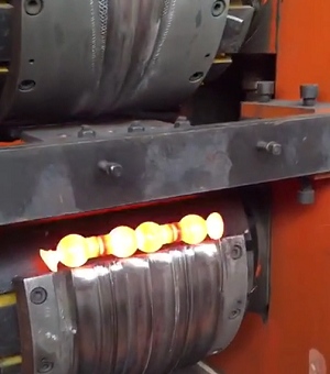 Principio de funcionamiento de la máquina laminadora de cuñas cruzadas 1