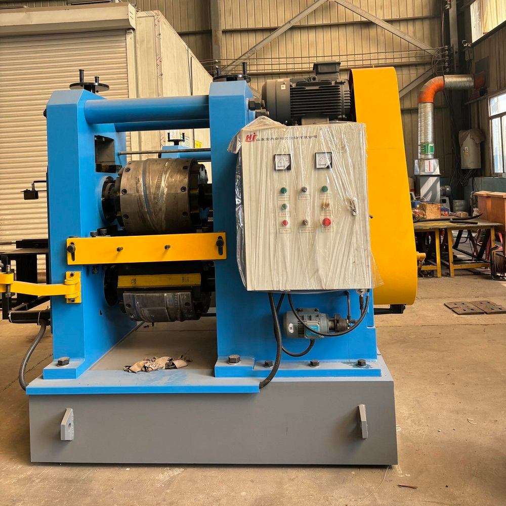 Máquina laminadora de cuñas cruzadas para componentes ferroviarios