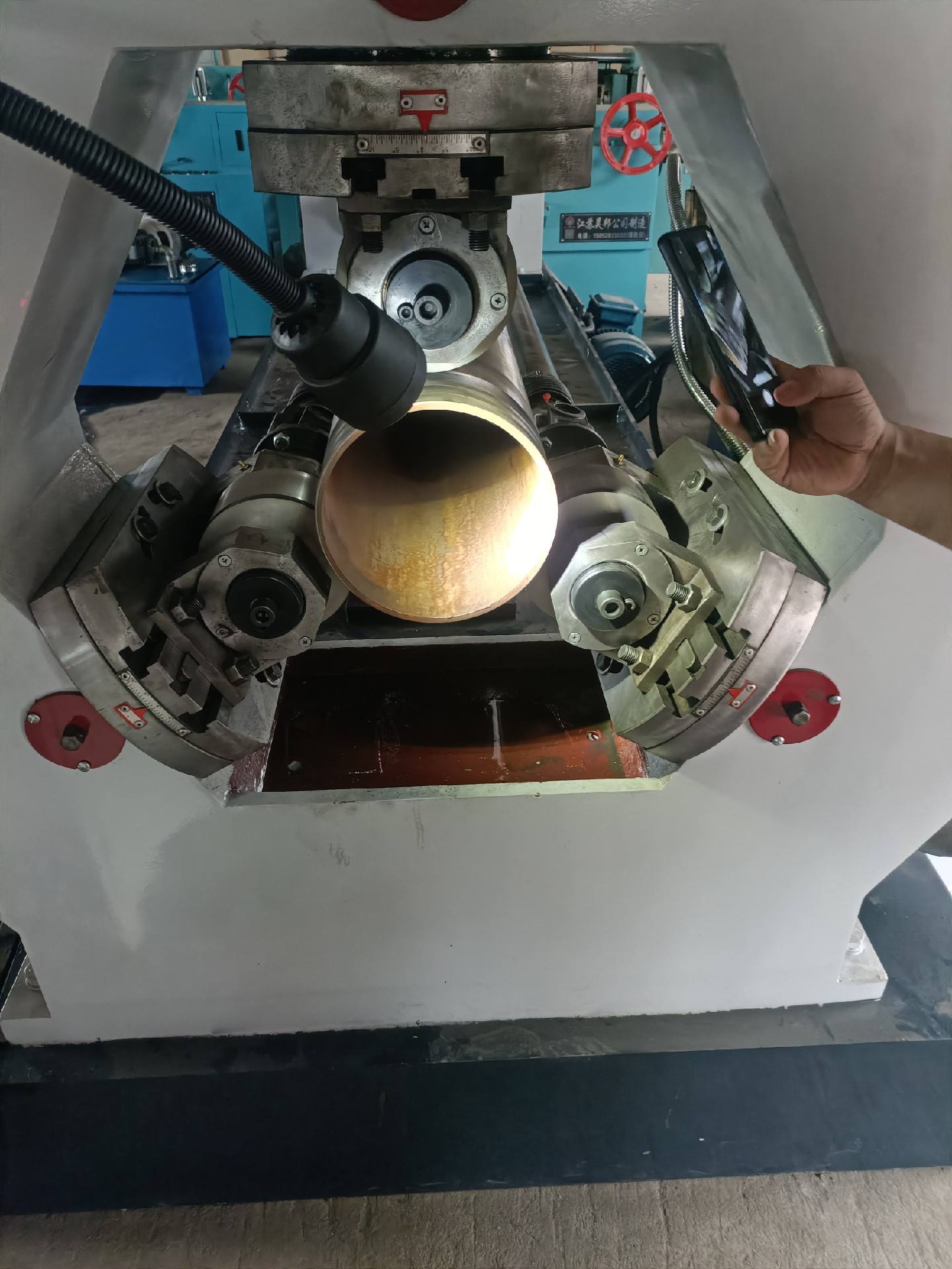 सीएनसी नियंत्रण के साथ हाइड्रोलिक 3 डाई स्क्रू थ्रेड रोलिंग मशीन