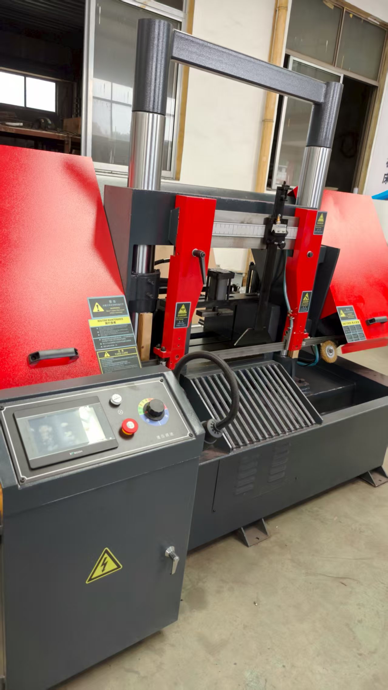 17 nc 자동 금속 절단 밴드톱