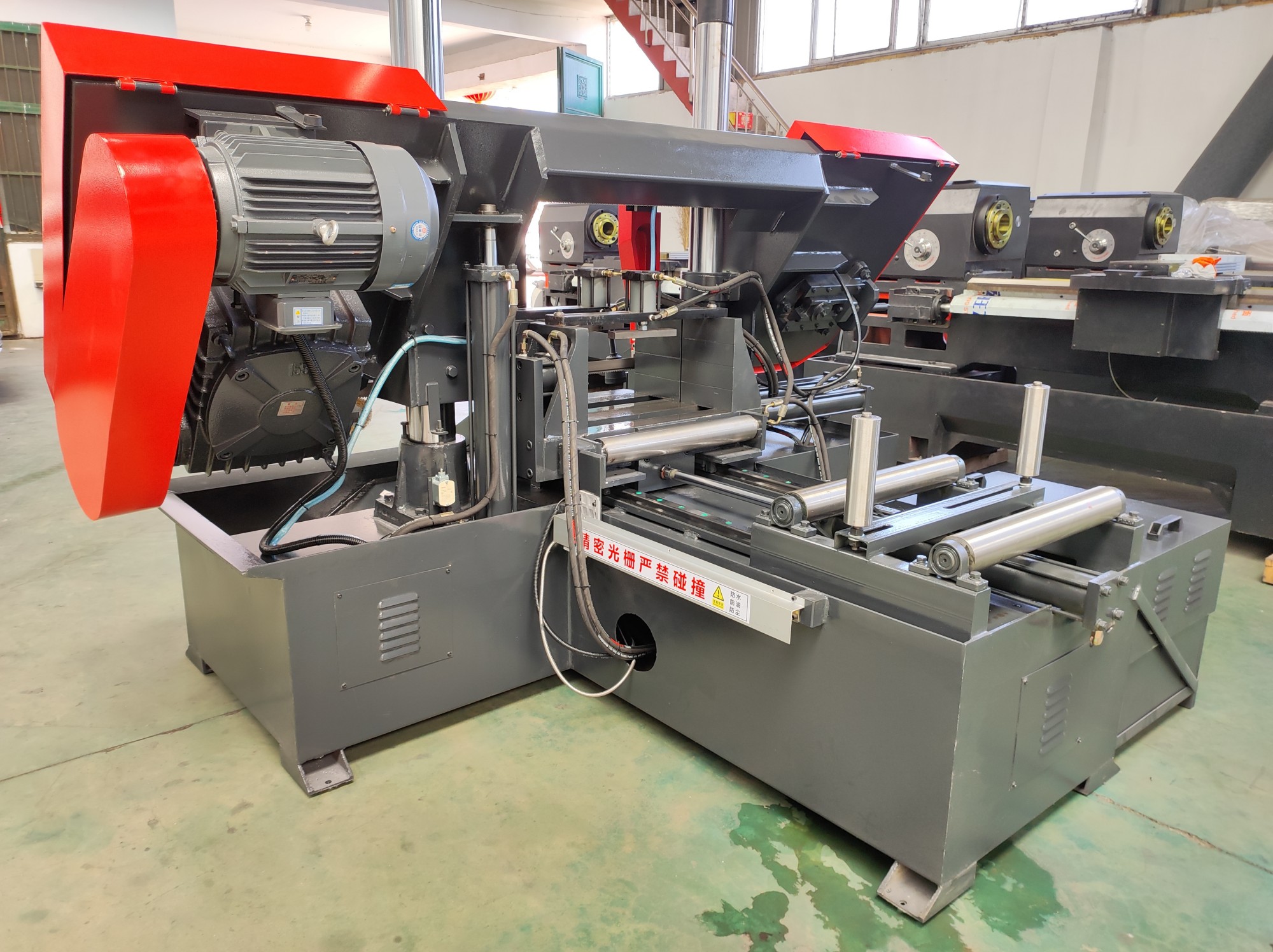 17 nc 정밀 수평 밴드톱 기계