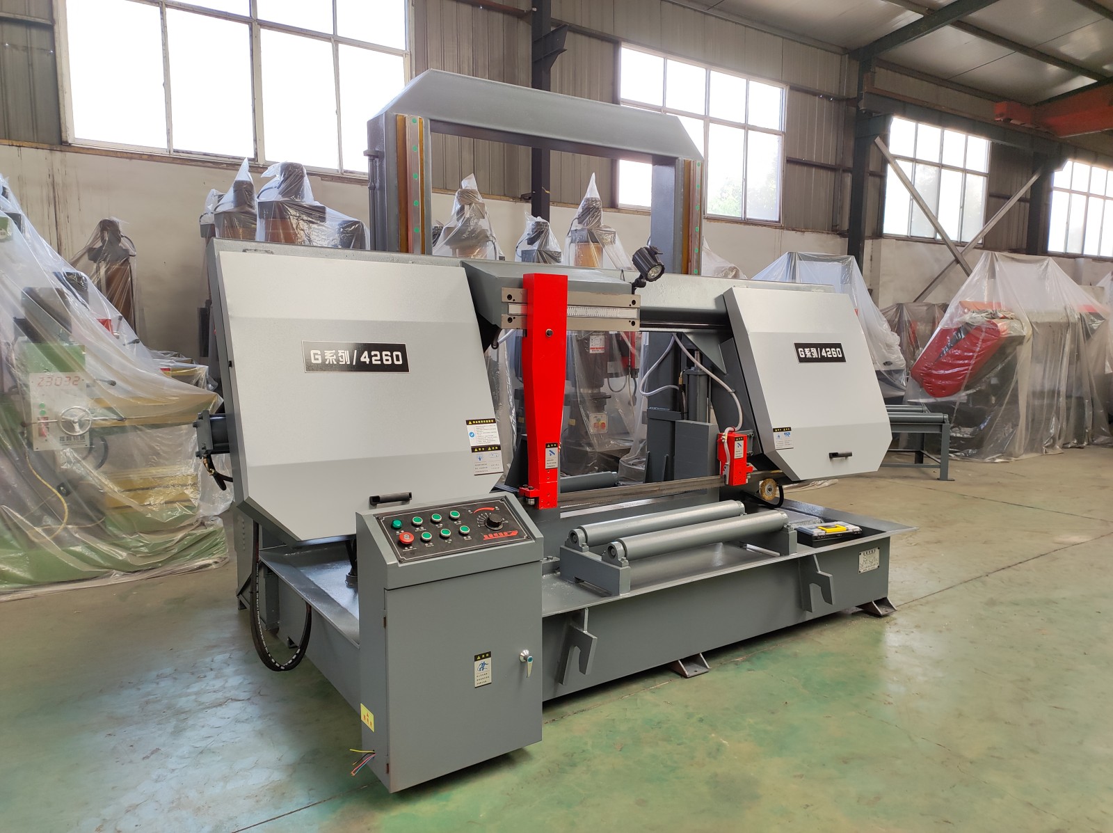 4260 semi automatic precision horizontal band saw