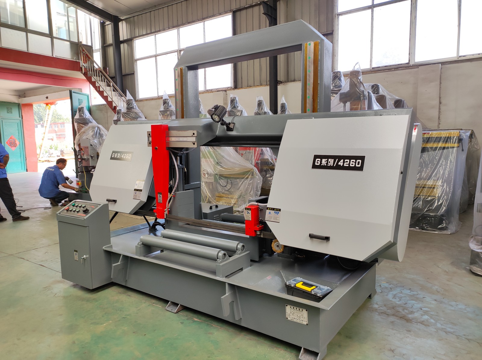 aek 4260 semi automatic horizontal band saw machine