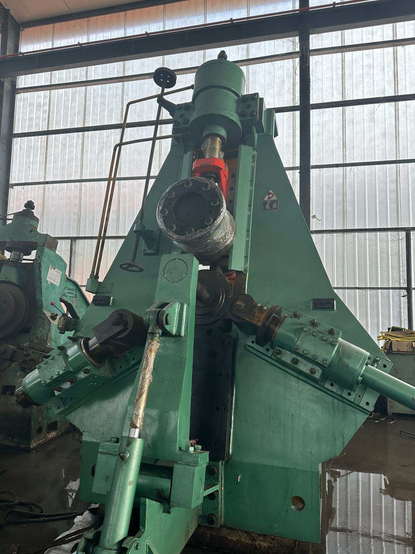 Máquina de fabricación de cojinetes de brida CNC