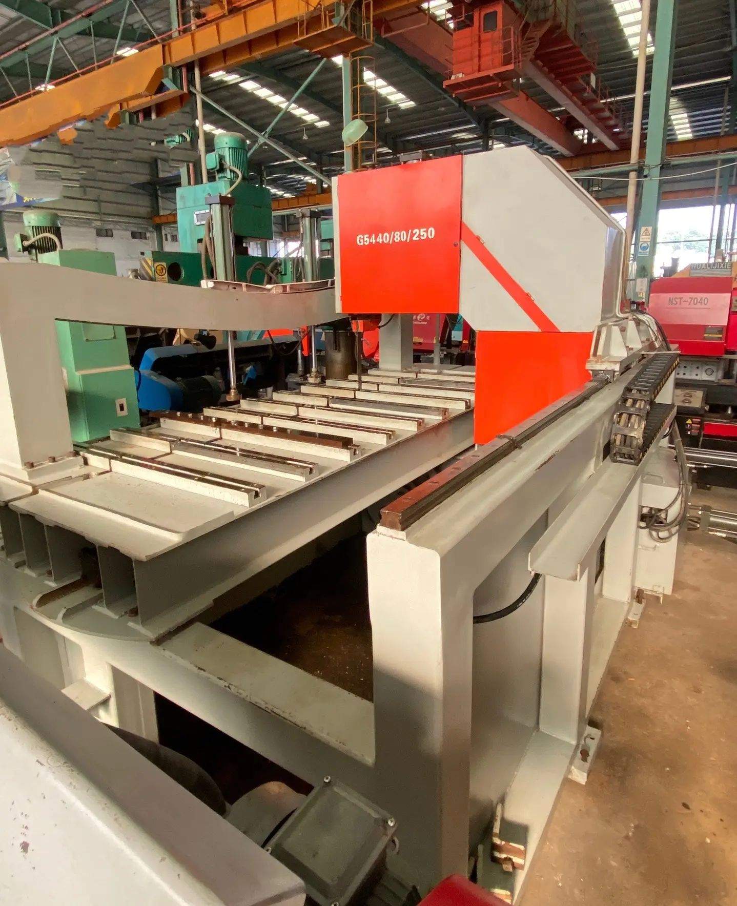 metal vertical band saw 3