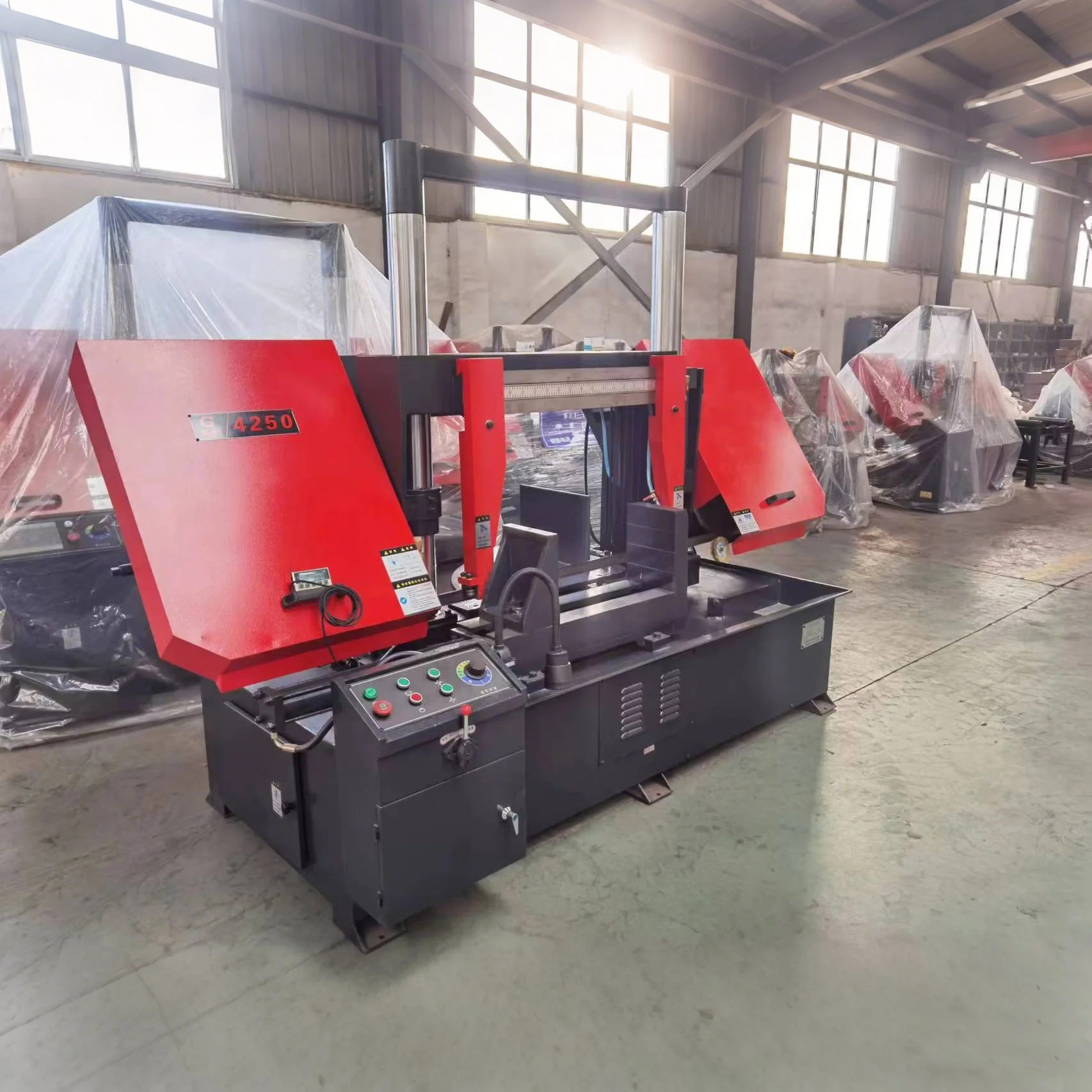 semi automatic industrial horizontal band saw machines img3