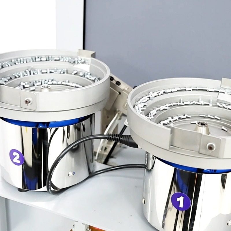 Alimentación automática multiestación