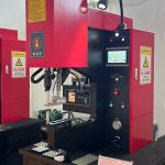 aek m618 nc automatic hydraulic riveting machine img1