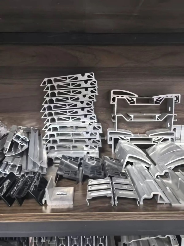 aluminum profile cutting application on industrial framing extrusion