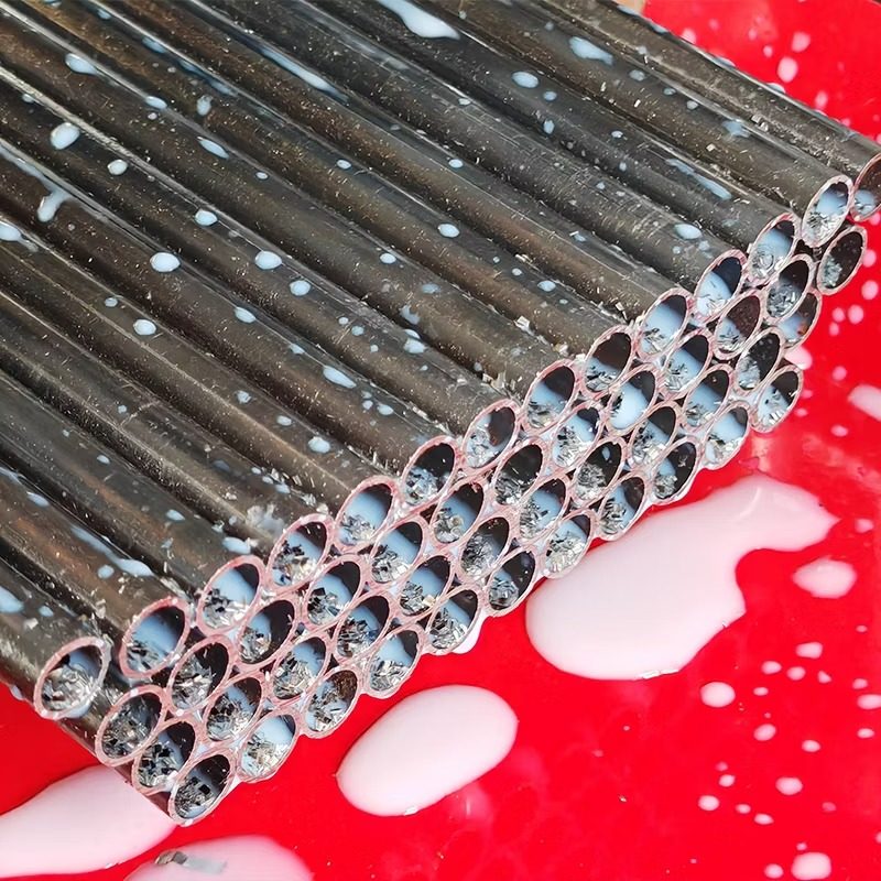 corte de tubos de aço em lotes