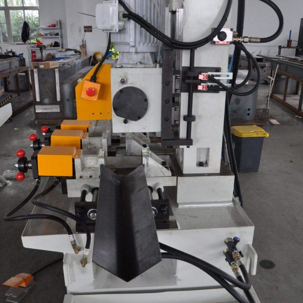 Cabeçote de máquina de corte de tubos CNC totalmente automático