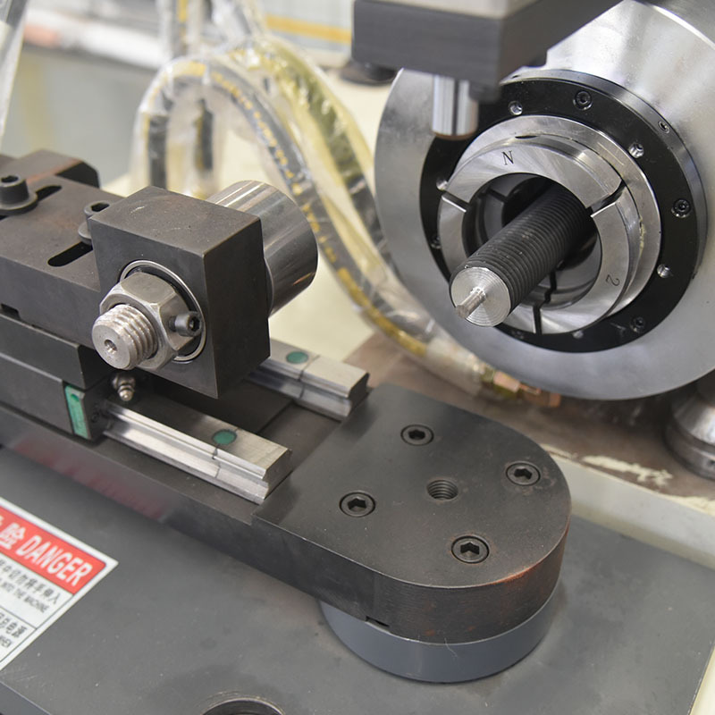 forming roller and die head structure of tube end closing machine