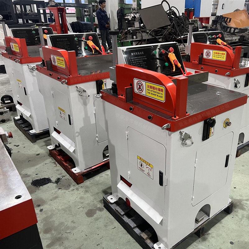 industrial aluminium profile cutting saw with pneumatic clamps