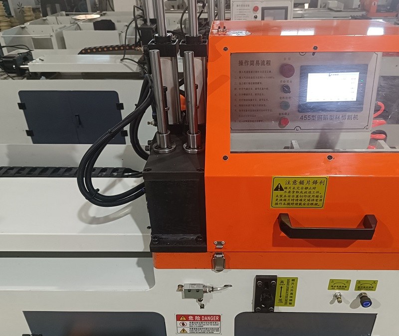 CNCアルミニウムプロファイル切断機用スピンドルアセンブリ