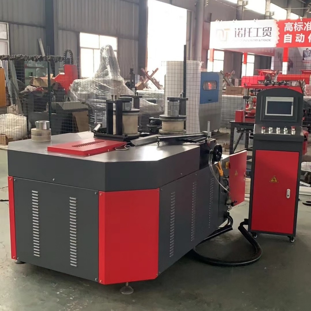 Máquina dobladora CNC de 3 rodillos para perfiles de puertas y ventanas de aluminio
