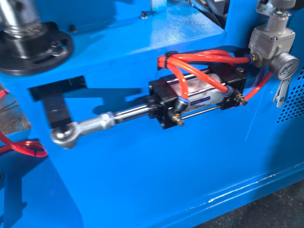 cylinder pneumatic or hydraulic cylinder