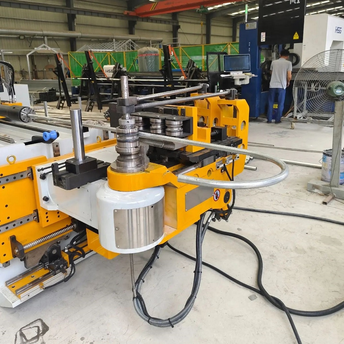 Dobladora de tubos CNC hidráulica 3D totalmente automática Alekvs