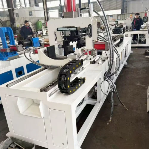 Полностью автоматический станок с ЧПУ для пробивки и фланцевания (общий вид).