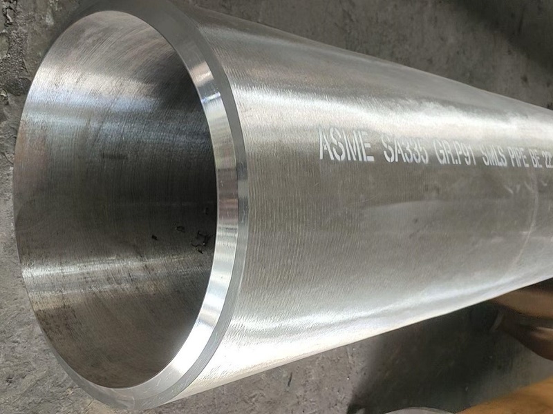 round pipe beveling and chamfering detail with smooth finish