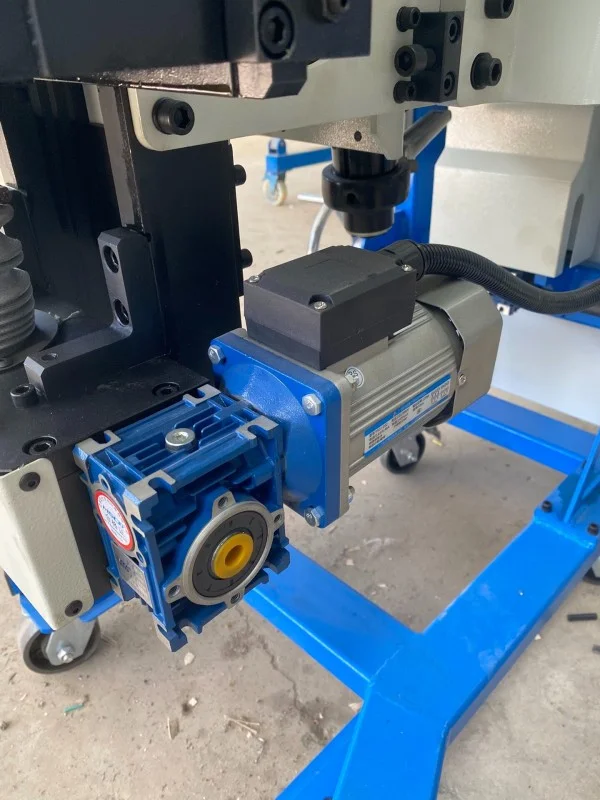 safety gear reducer of plate beveling milling machine