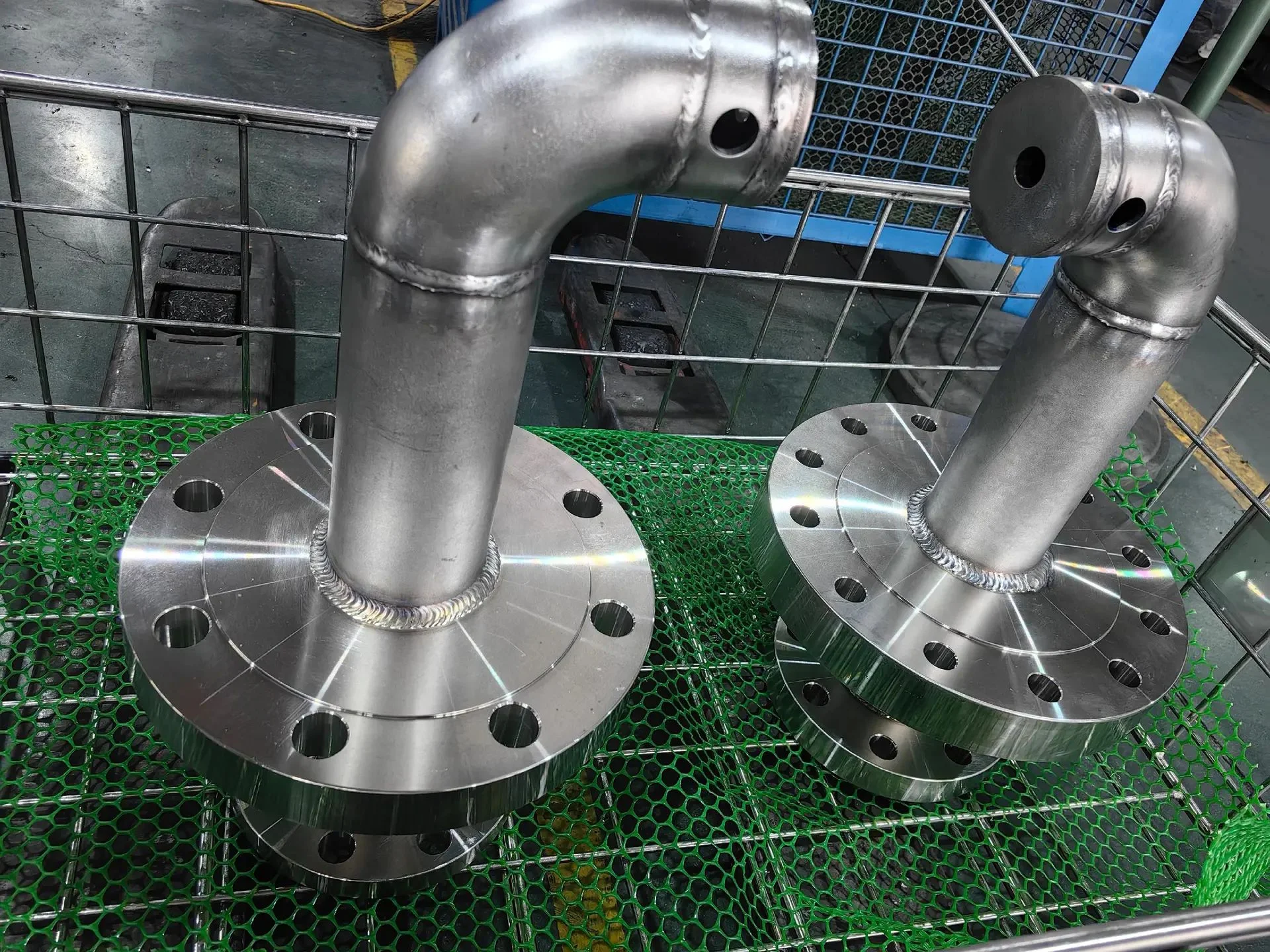 stainless steel flange assembly with elbow pipe