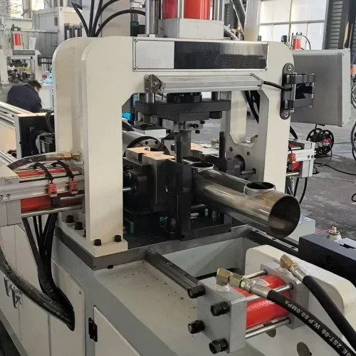 Станция обработки труб из нержавеющей стали для пробивки и фланцевания